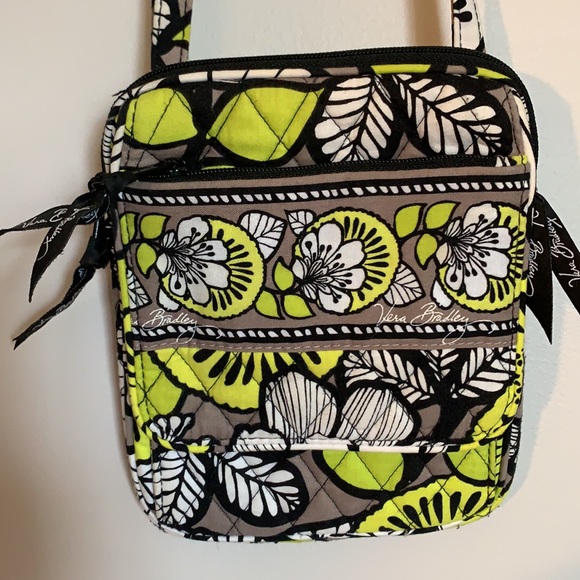 Vera Bradley cross body. Gently used. - Picture 2 of 9